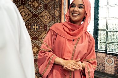 تعرفي على افضل قماش عبايه ما يحتاج كوي