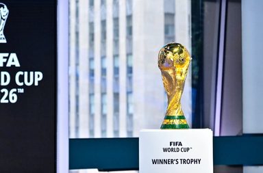 ريكسونا تُحضِر كأسي العالم للفيفا 2026 و2027 إلى بوليفارد سيتي في الرياض