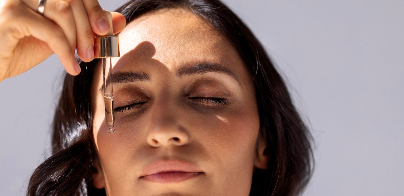 سيروم فيتامين C.. استخدميه لبشرة نضرة ومتألقة