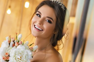 مستحضرات المكياج المقاومة للماء: ضرورة في يوم العرس