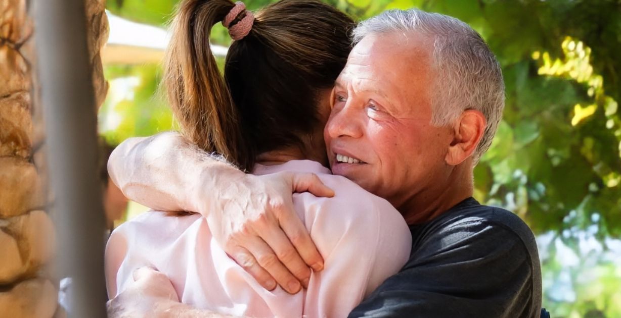 في الذكرى الـ 32 لزواجها: هذه هي أسرار نجاح علاقة الملكة رانيا بالملك الأردني!