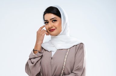 دليلكِ الكامل لاختيار أبرز لبس اماراتي نسائي