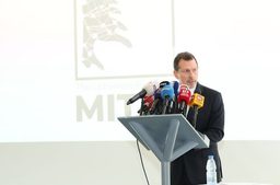 المرأة اللبنانية تضيء قمة الذكاء الاصطناعي 2025.. وتمدّ خيوط الأمل من بيروت إلى العالم