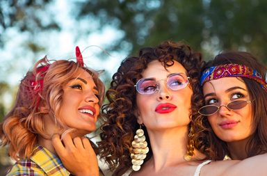 ستايل بوهيمي ملابس: كيف نختارها بعناية وجاذبية؟