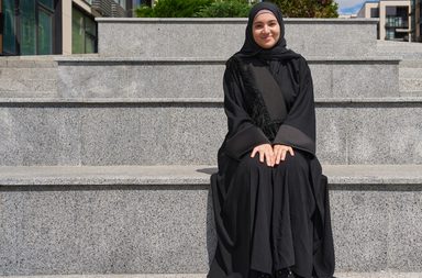 كيفية اختيار عبايات مناسبات فخمة لجميع المناسبات!
