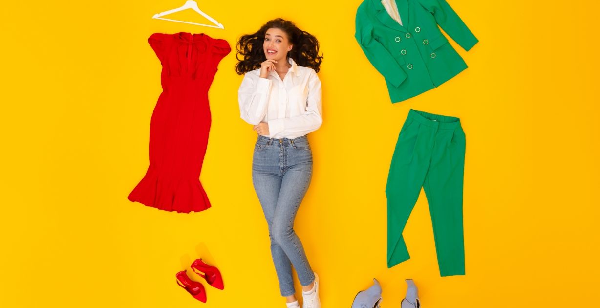 تنسيق ملابس نسائية: نصائح ذهبية لإطلالة أنيقة