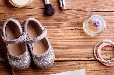 أنواع أحذية أطفال بنات ونصائح حول كيفية اختيارها!