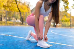 كيف نختار احذية لورو بيانا الرياضية بدقة عالية؟