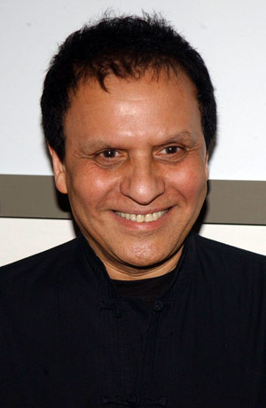 المصمّم التونسي عزّ الدين عليّة