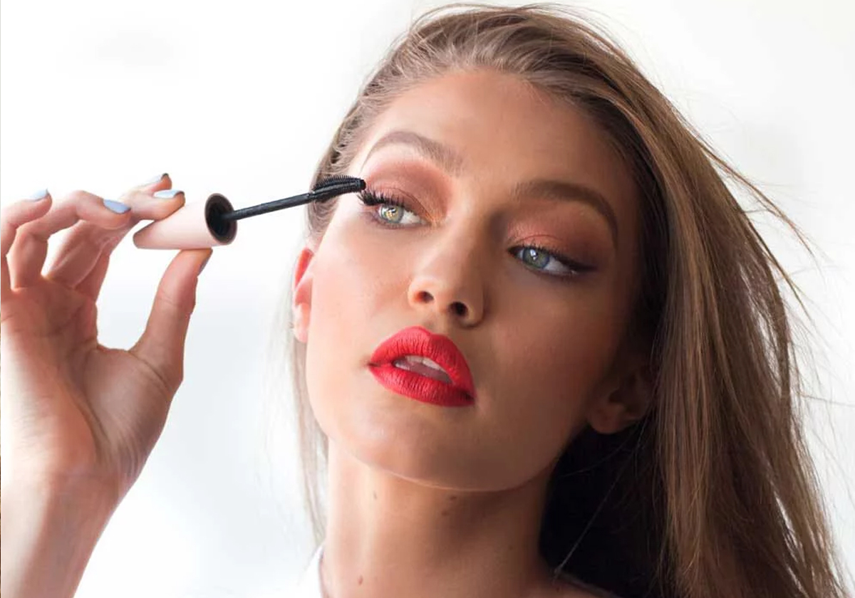 5 ماسكارا في الأسواق تحت الـ15$ تستخدمها المشاهير