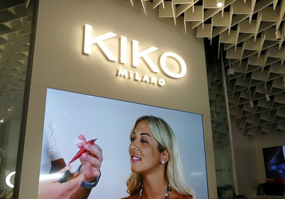 ياسمينة تزور بوتيك Kiko Milano في بيروت وتحصل على أهم نصائح الماكياج!