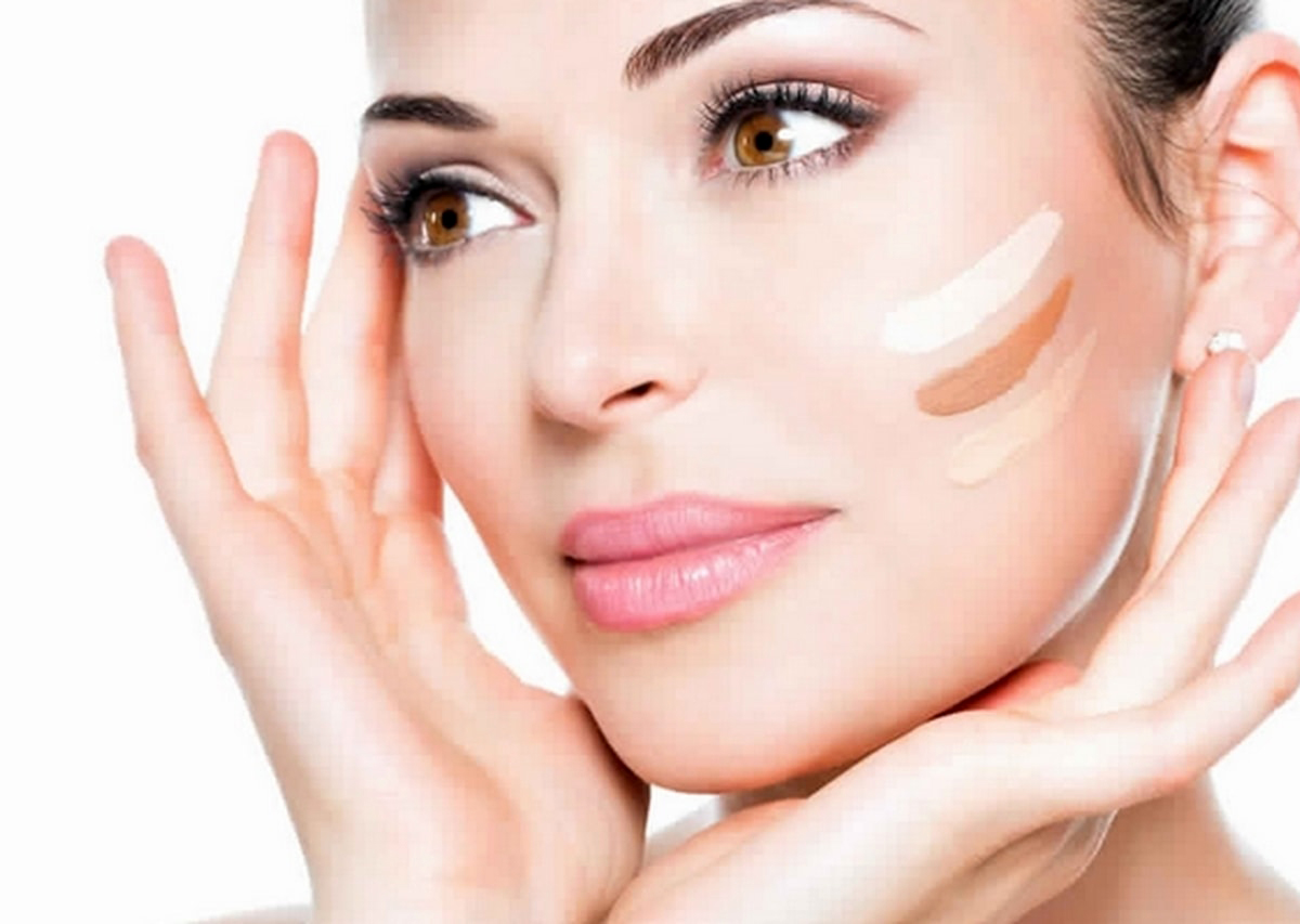 حيل تساعدك على شراء  كريم الأساس المناسب لك