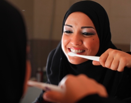 ما هي مواصفات فرشاة الأسنان المناسبة؟ 