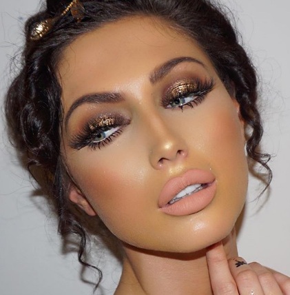 صور اساليب مكياج برونزي