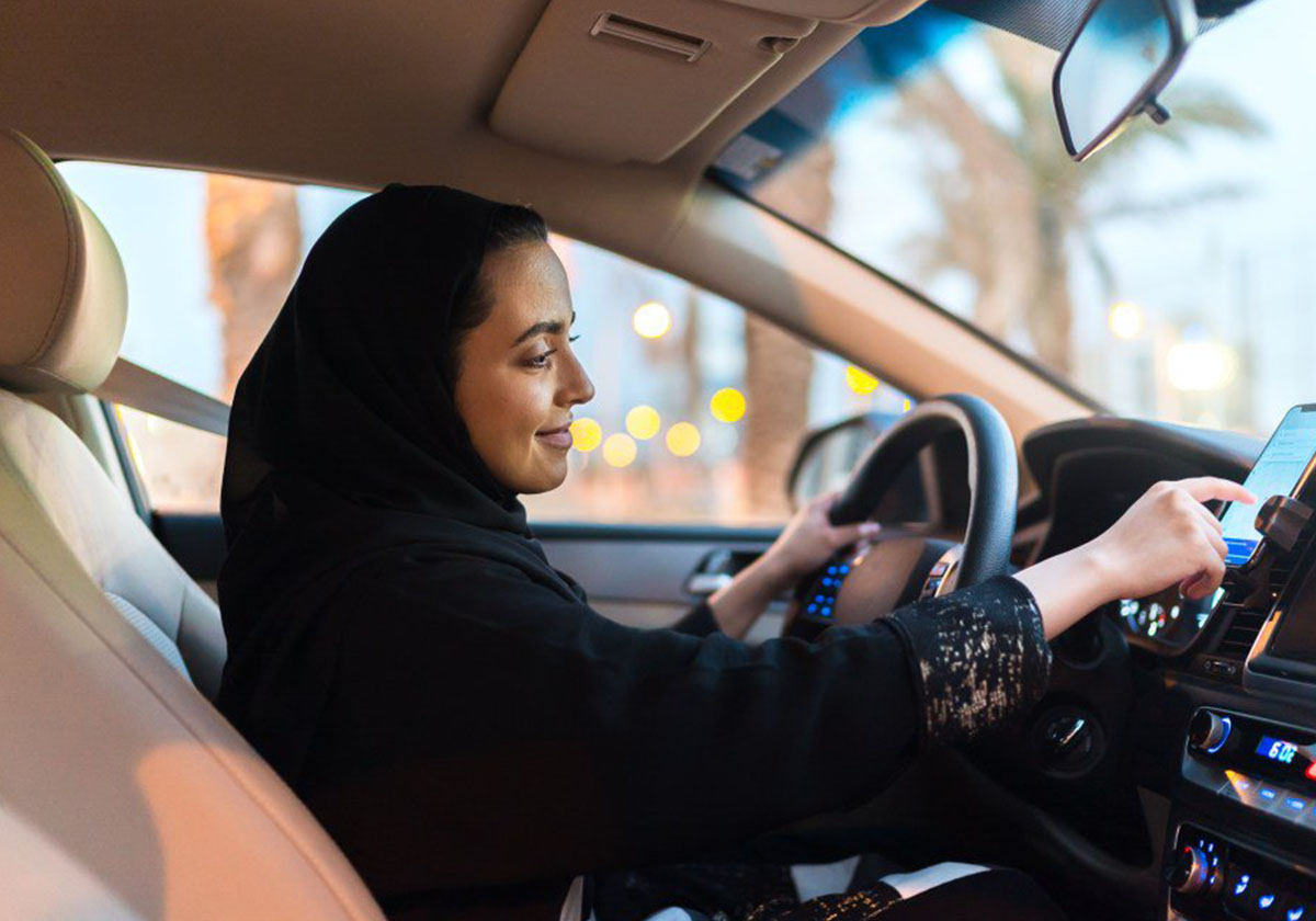 "أوبر" تكرّم المرأة السعودية من خلال ميزة مخصّصة للنساء فقط