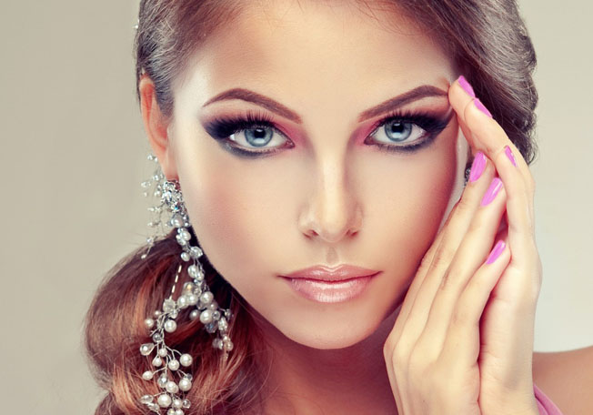 خطوات تجميل بسيطة تحسّن مزاجك 