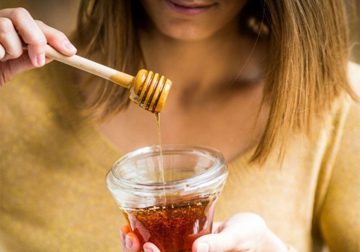 ضعي نقطة من العسل على سرتك قبل النوم وانتظري النتيجة في الصباح!‏