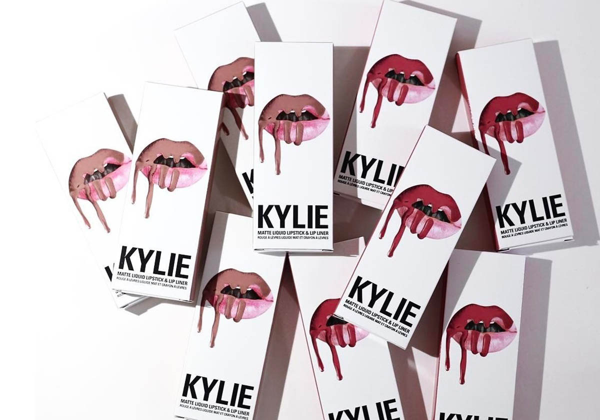 Kylie Cosmetics من كايلي جينر