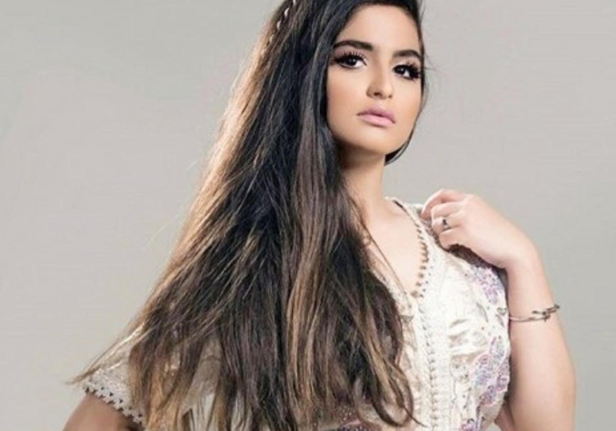 حلا الترك...جمالٌ عربي طبيعي ما يزال بعيداً عن عمليات التجميل!