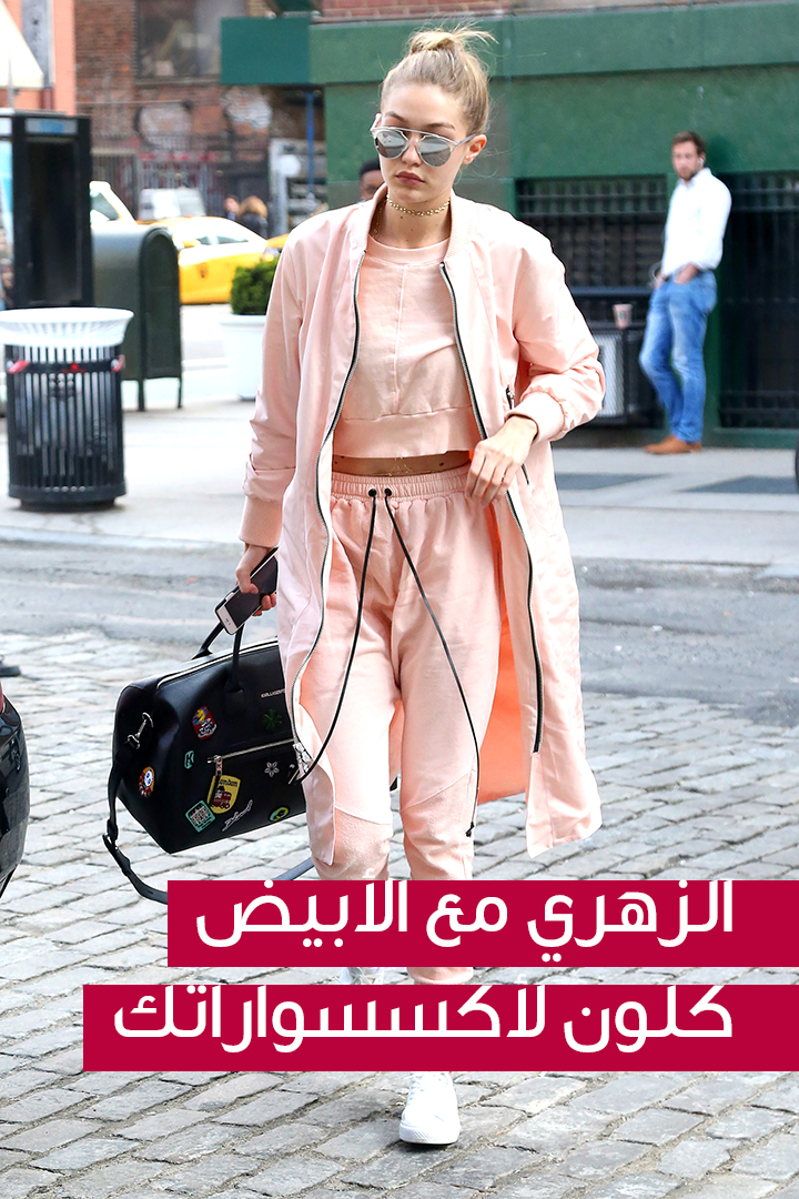 story جيجي حديد واطلالاتها المونوكرومية