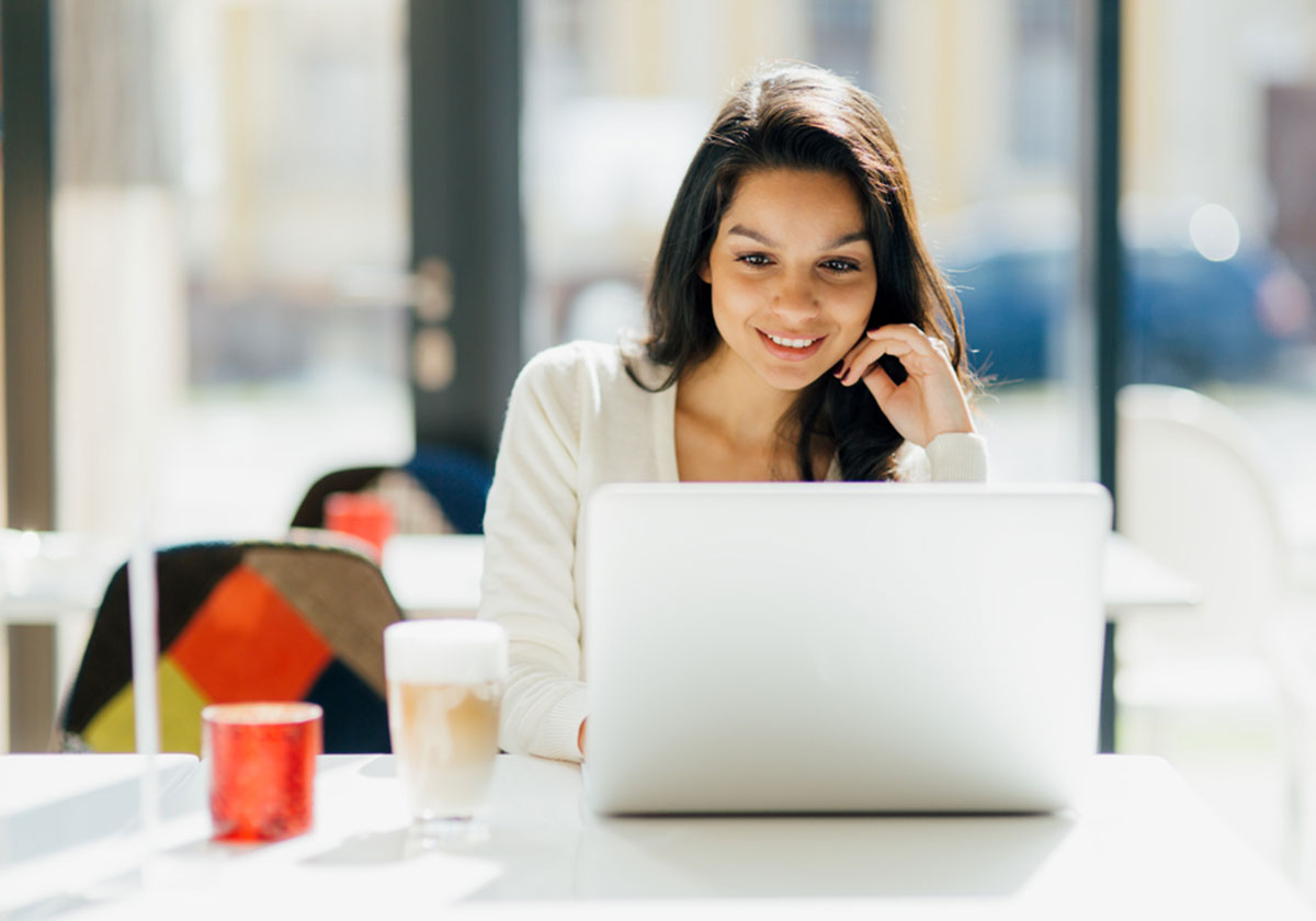 كيف يتم تدوير شاشة الكمبيوتر؟