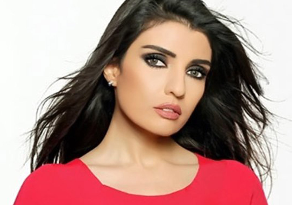 الإعلامية نادين البدير