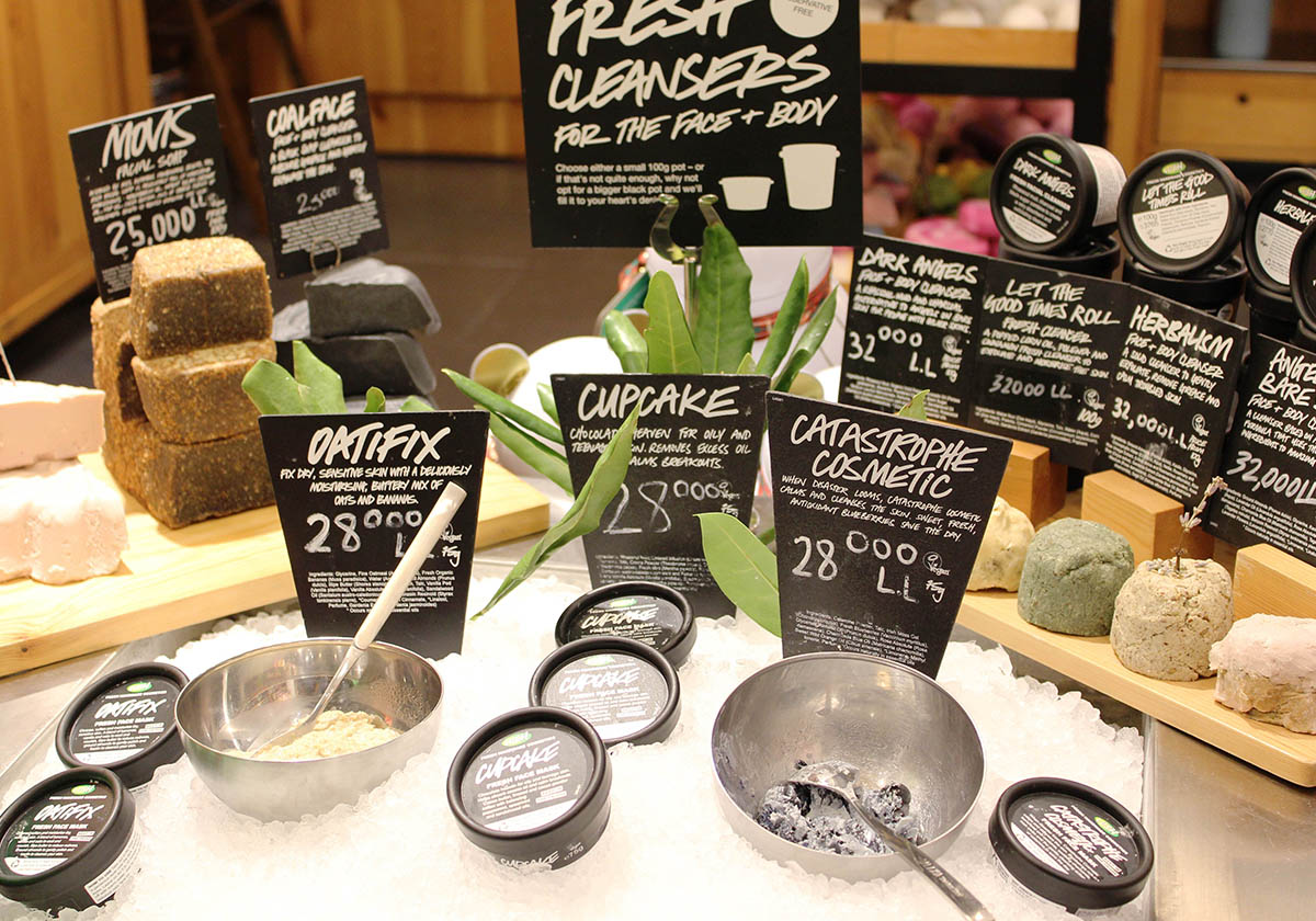مستحضرات Lush الطبيعية والخالية من المواد الحافظة