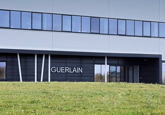 منشأة جيرلان لمستحضرت التجميل Guerlain
