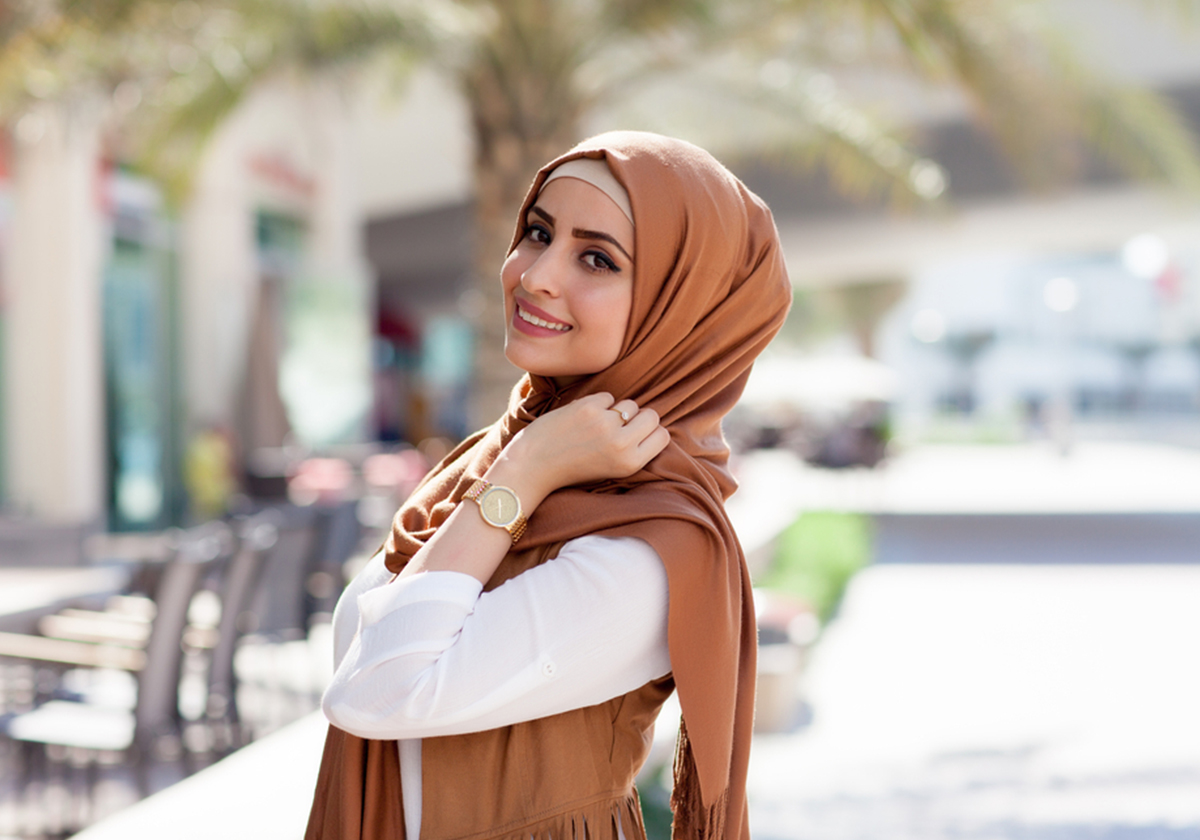 إلى كل امرأة ثلاثينية ومحجبة.. هذا لك!