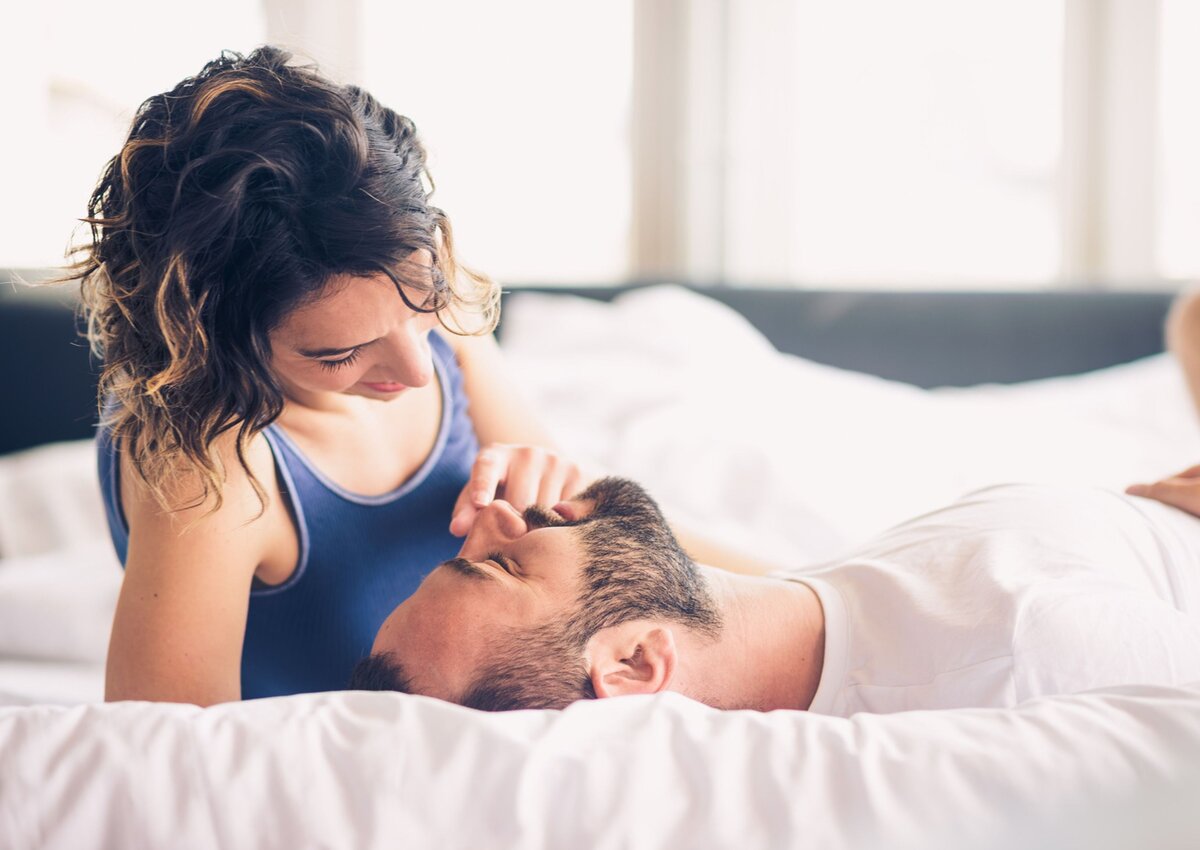 اسلوب الرجل في الفراش حسب برجه