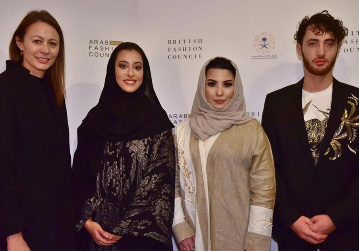اسبوع الموضة العربي للمرة الاولى في الرياض