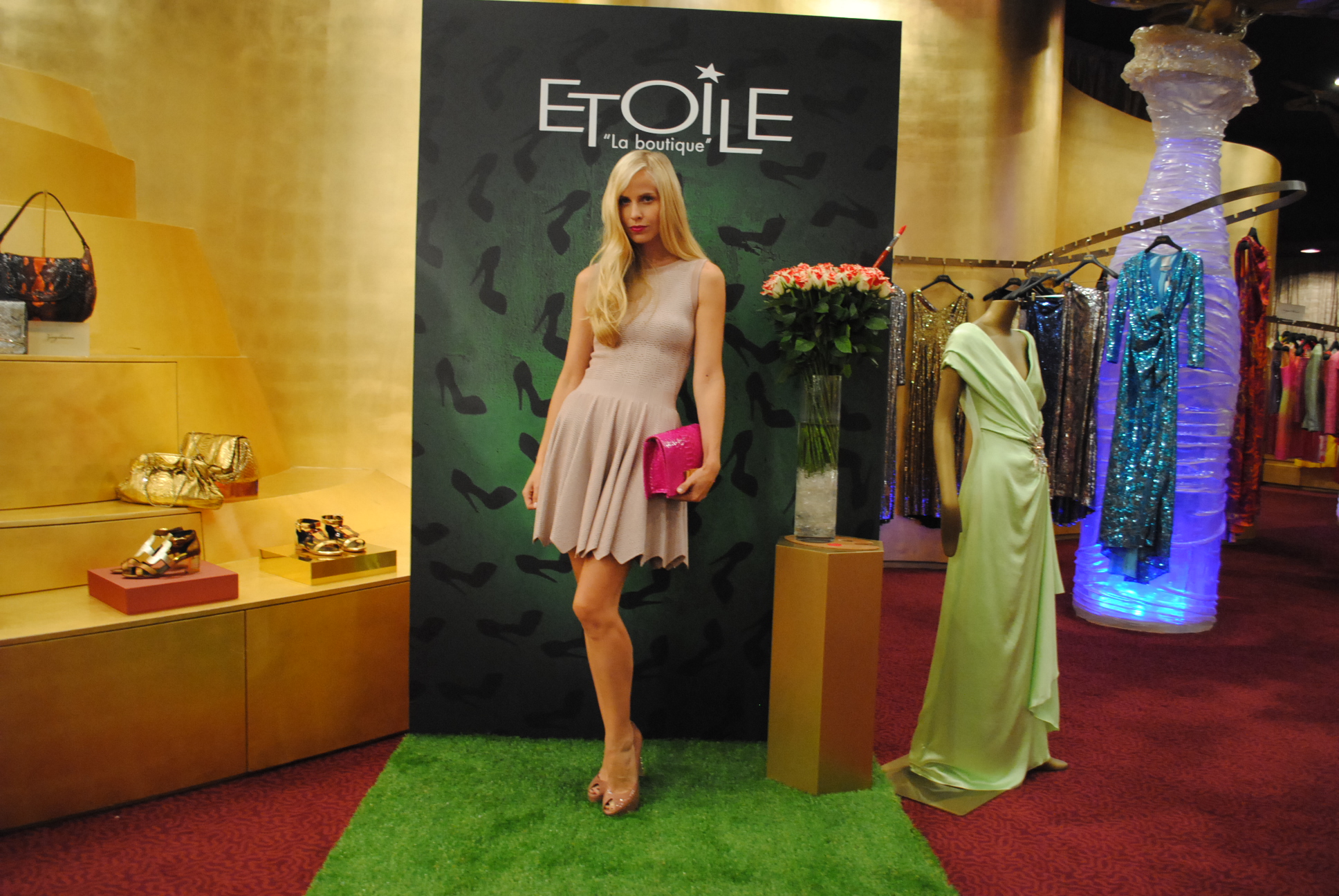إطلالات "Etoile" لربيع وصيف 2013