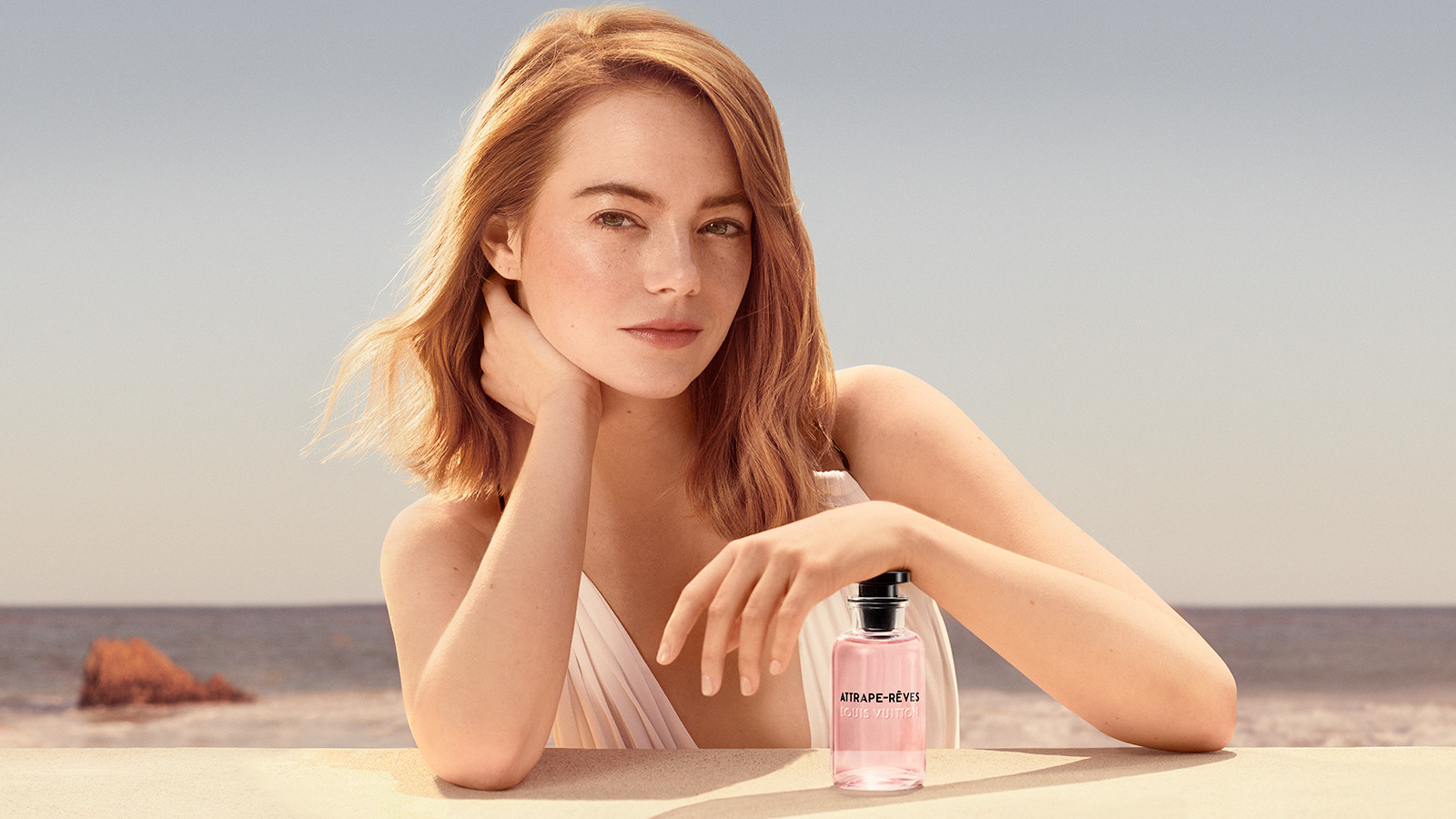 اكثر العطور النسائية اثارة للرجل