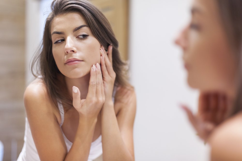 ابرز فوائد زيت اللوز الحلو للمنطقه الحساسه