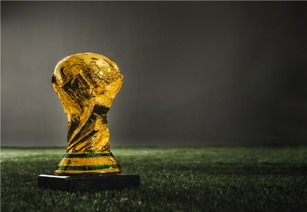 هل كأس العالم من الذهب