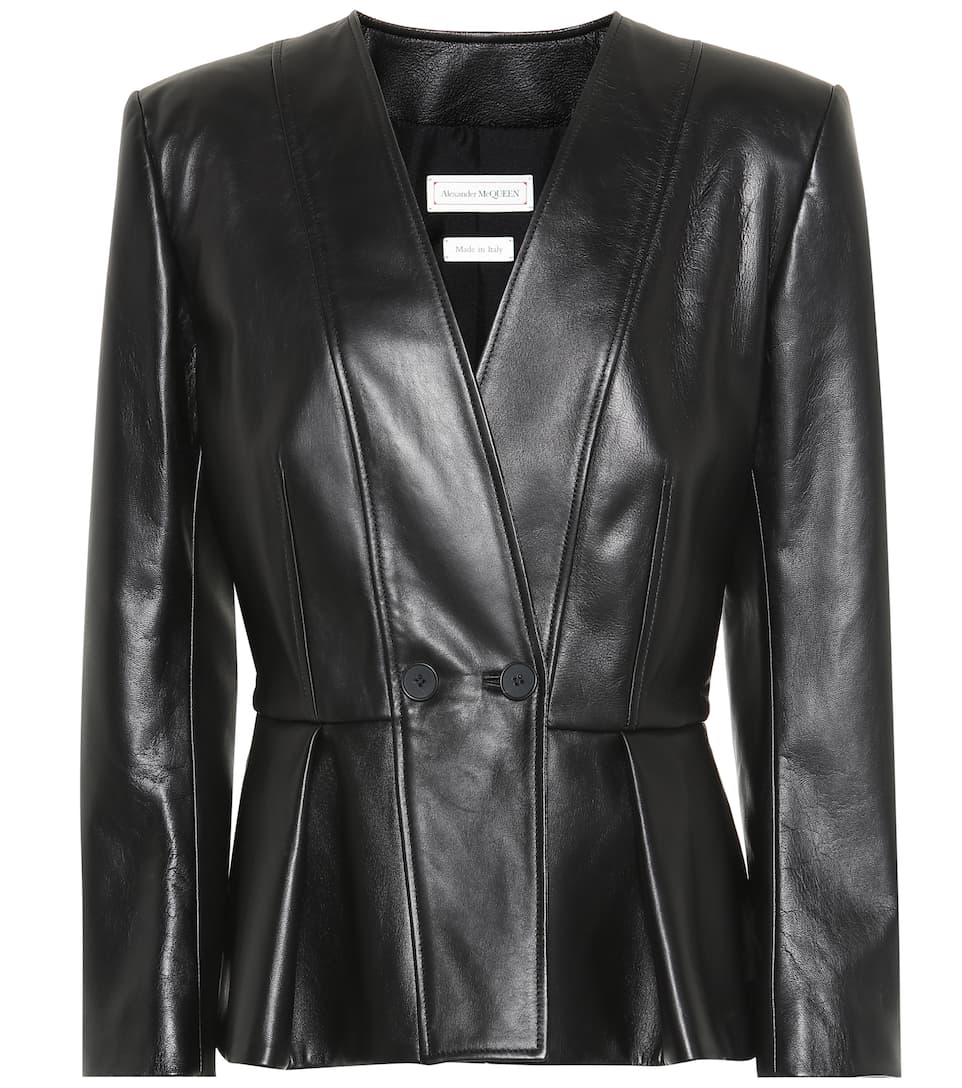 سترة جلدية من Alexander McQueen