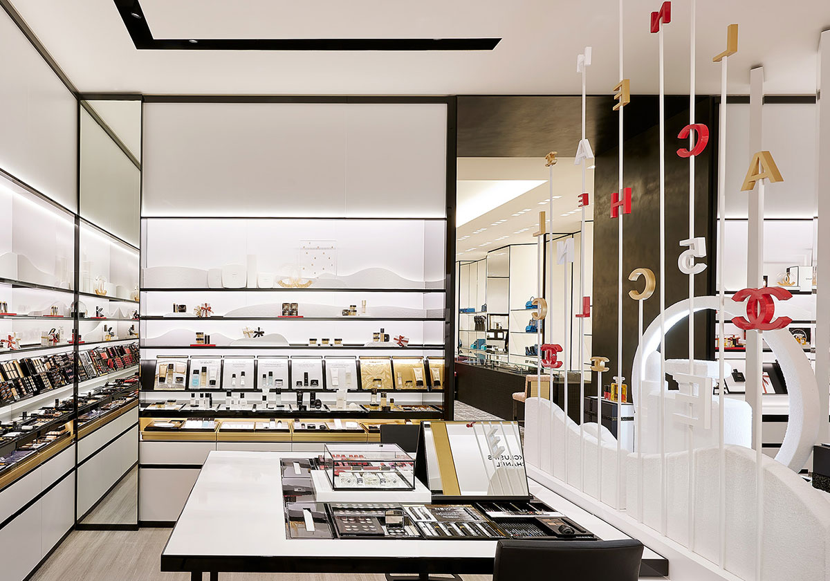بوتيك CHANEL للجمال يفتح أبوابه في أبو ظبي