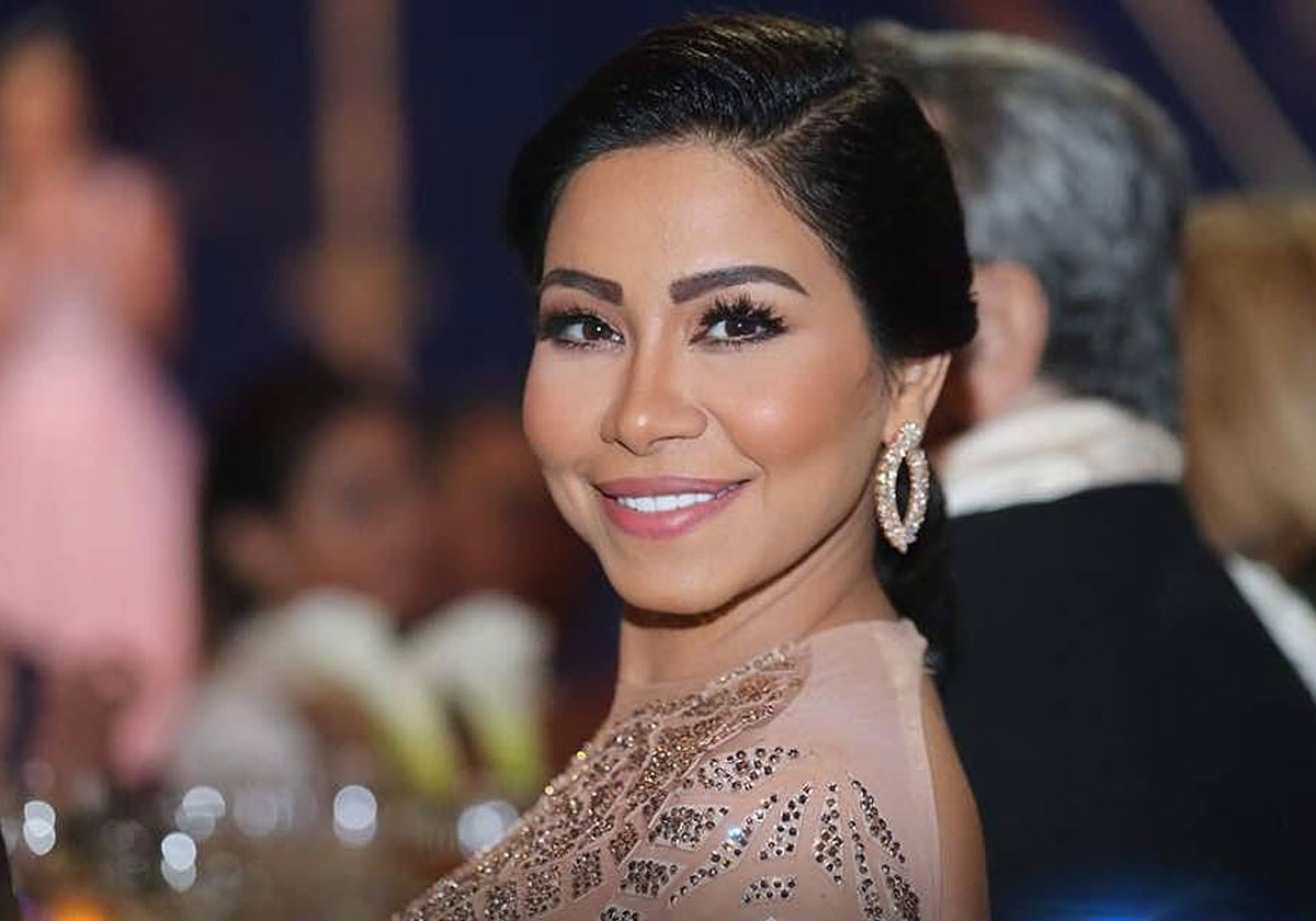 شيرين في صورة مخيفة من دون مكياج...وهذا ما فضحه الجمهور عن جمالها!