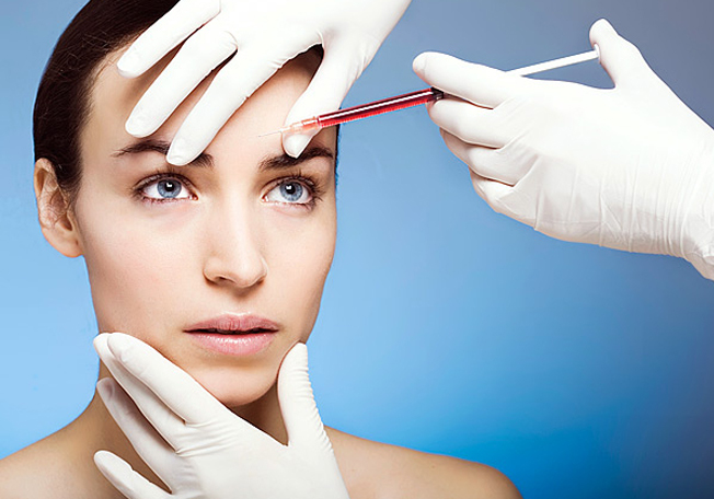 تقنية الـ Vampire Facelift