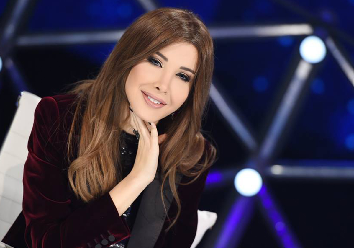 ماكياج وشعر نانسي عجرم في أولى حلقات آراب آيدول