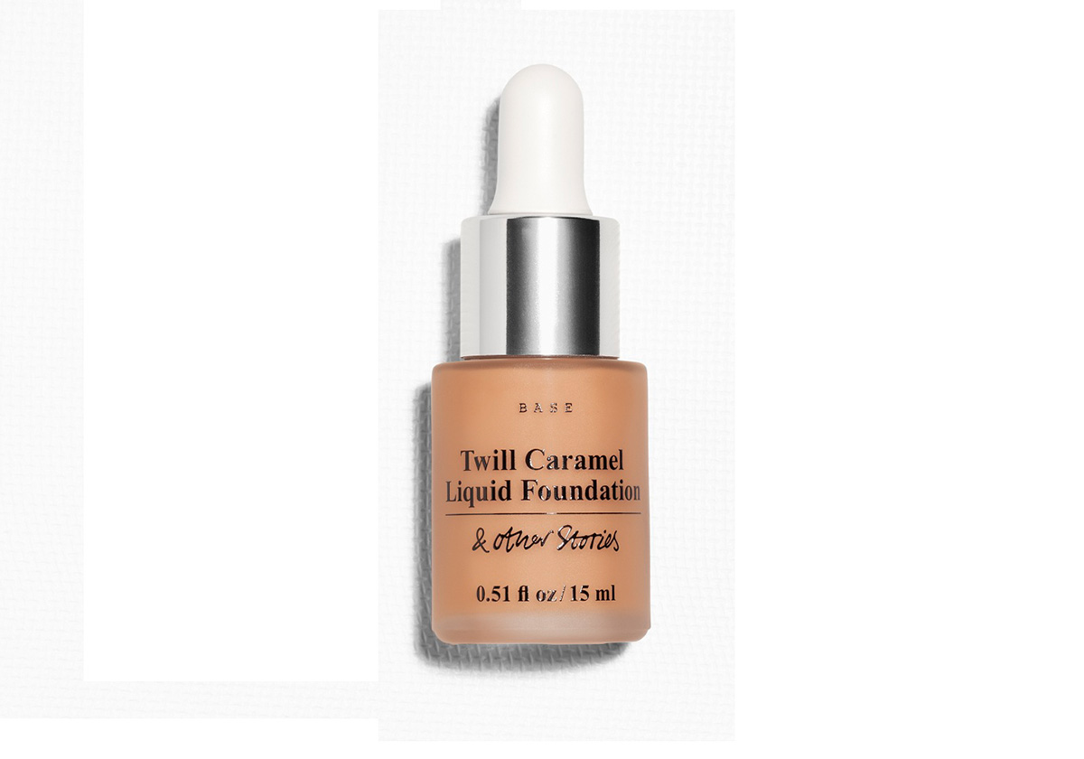 كريم أساس سائل Twill Caramel من Other Stories &
