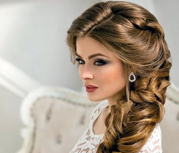 تسريحة شعر طويل ناعمه
