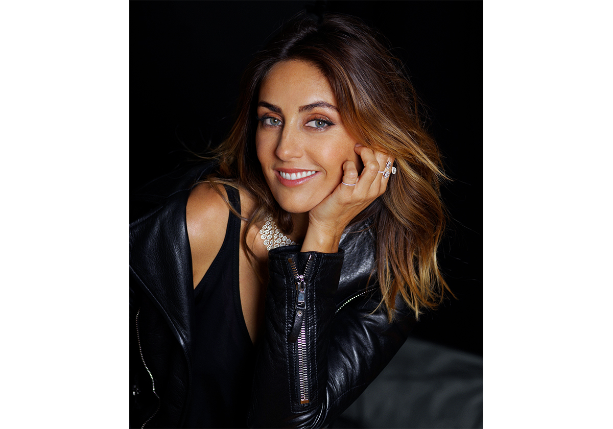 إليك تفاصيل مقابلة ياسمينة مع مصمّمة المجوهرات المبدعة Valerie Messika