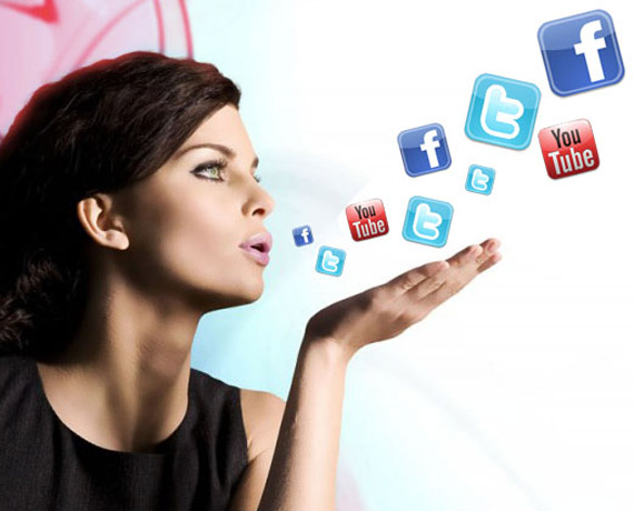 مواقع التواصل الاجتماعي والعمل