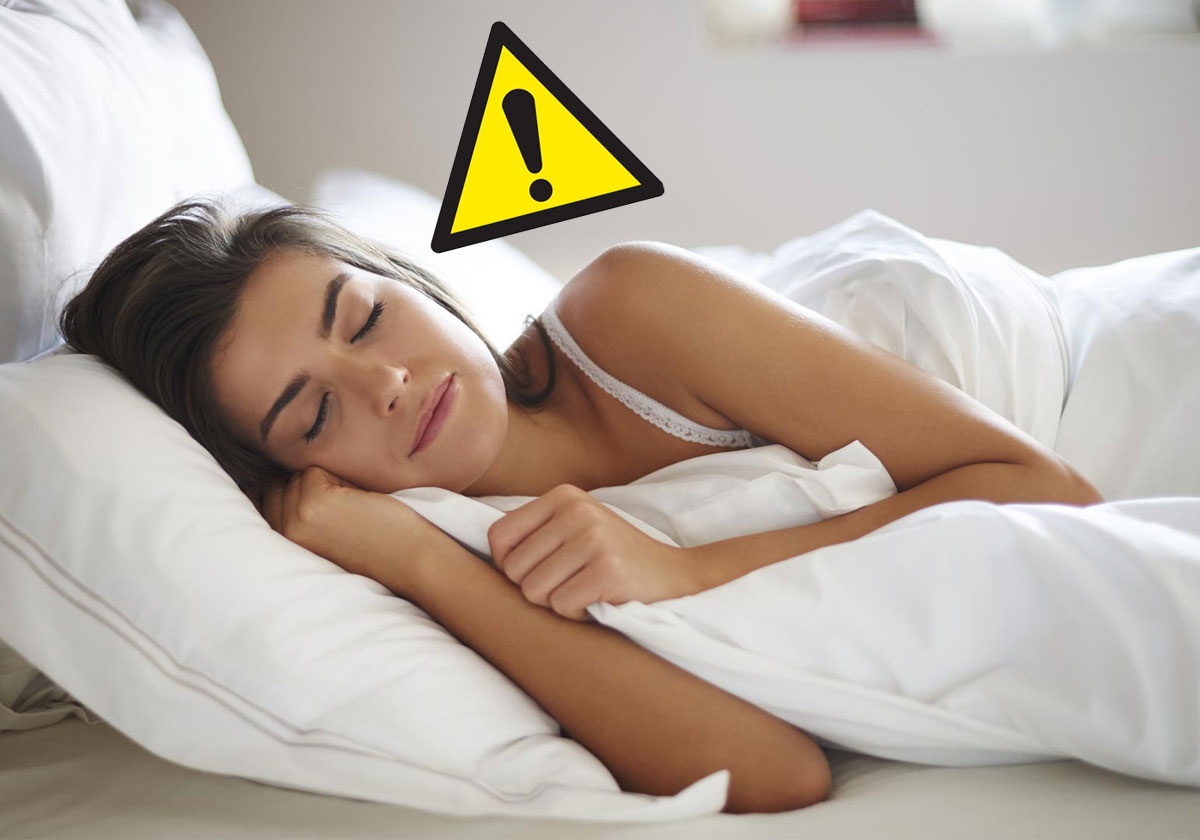 4 أخطاء قاتلة ترتكبينها بحق بشرتك قبل النوم!