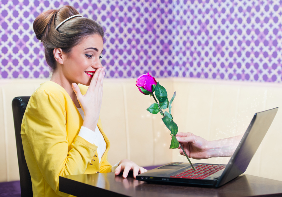 كيف تتأكدين من أن تعرفت إليه عبر فايسبوك سيكون حبيباً مناسباً؟