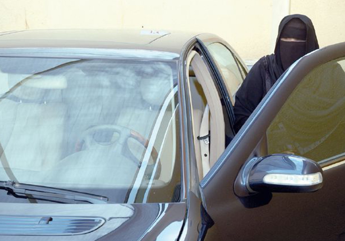 انطلاق ورشة عمل حول أهمية السلامة المرورية للمرأة السعودية