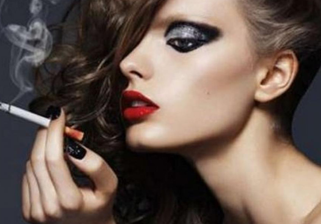 تأثيرات سلبيّة للتدخين على الجمال