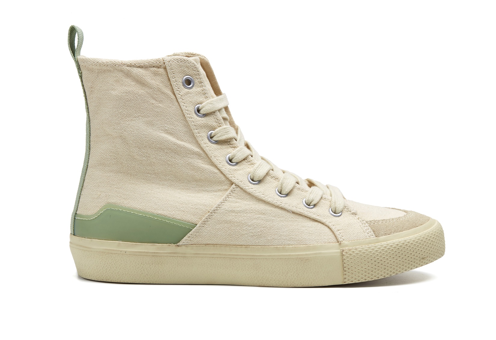 الحذاء الرياضي العالي High top sneakers من مانجو لصيف 2019