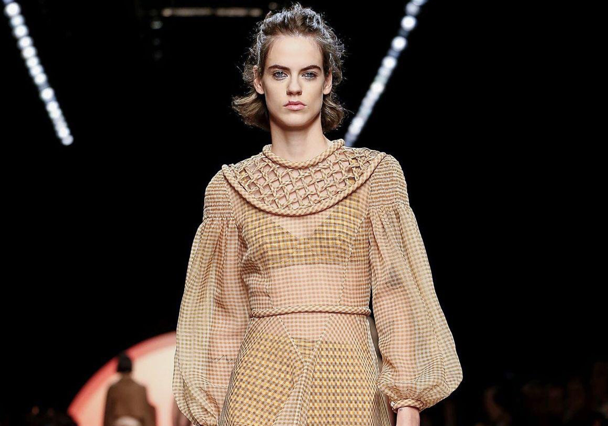  مجموعة Fendi لربيع وصيف 2020